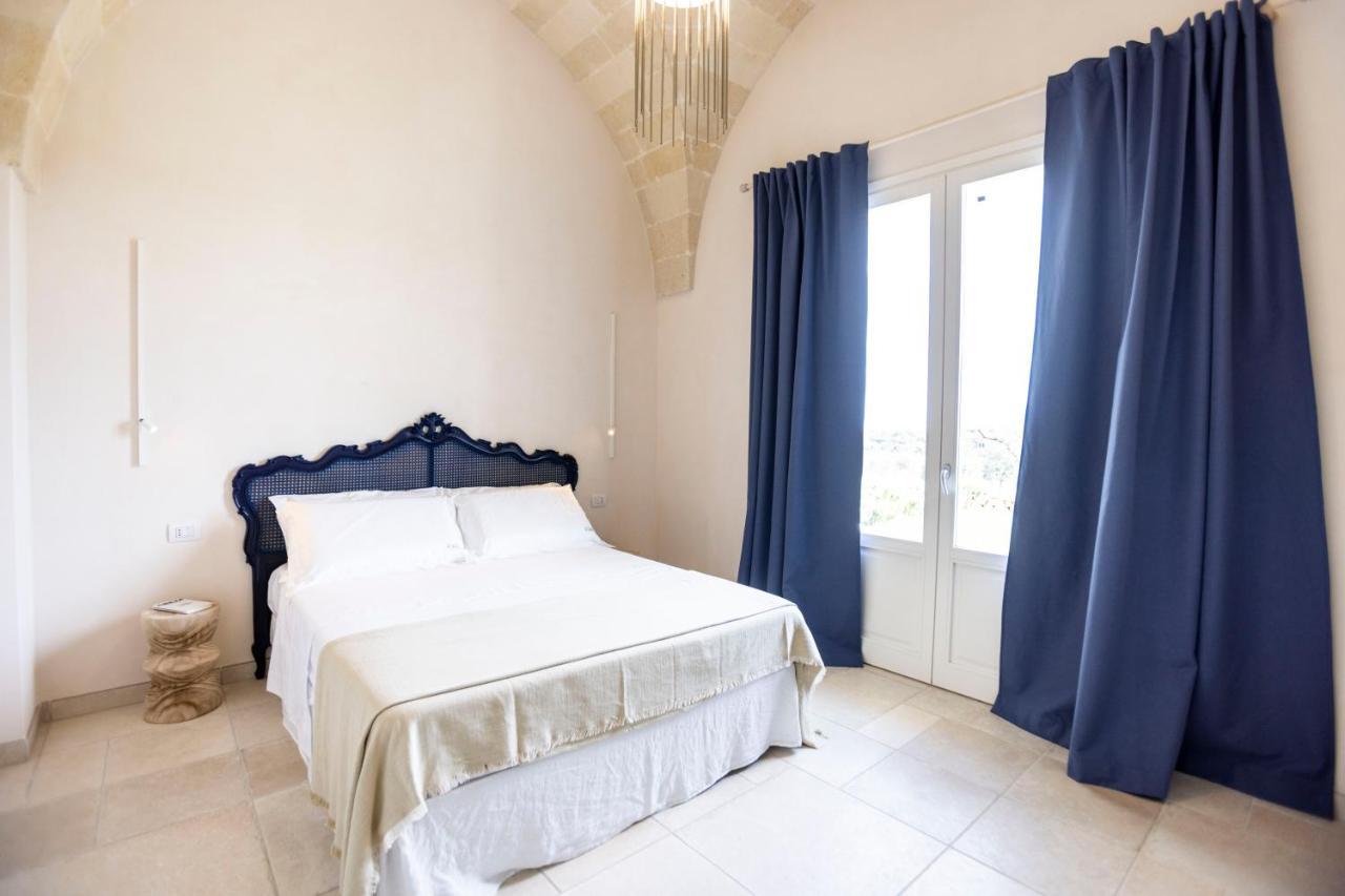 Bed and Breakfast Dimora La Scaledda à Serranova Chambre photo